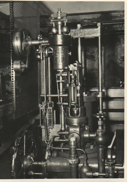 First Woodward oil pressure governor type_  Model VR gate shaft control_ _MFG 1912_.jpg